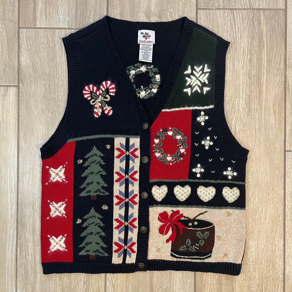 Nutcracker Christmas Sweater Vest Womens L Holiday Button Rabbit Hair Wreath